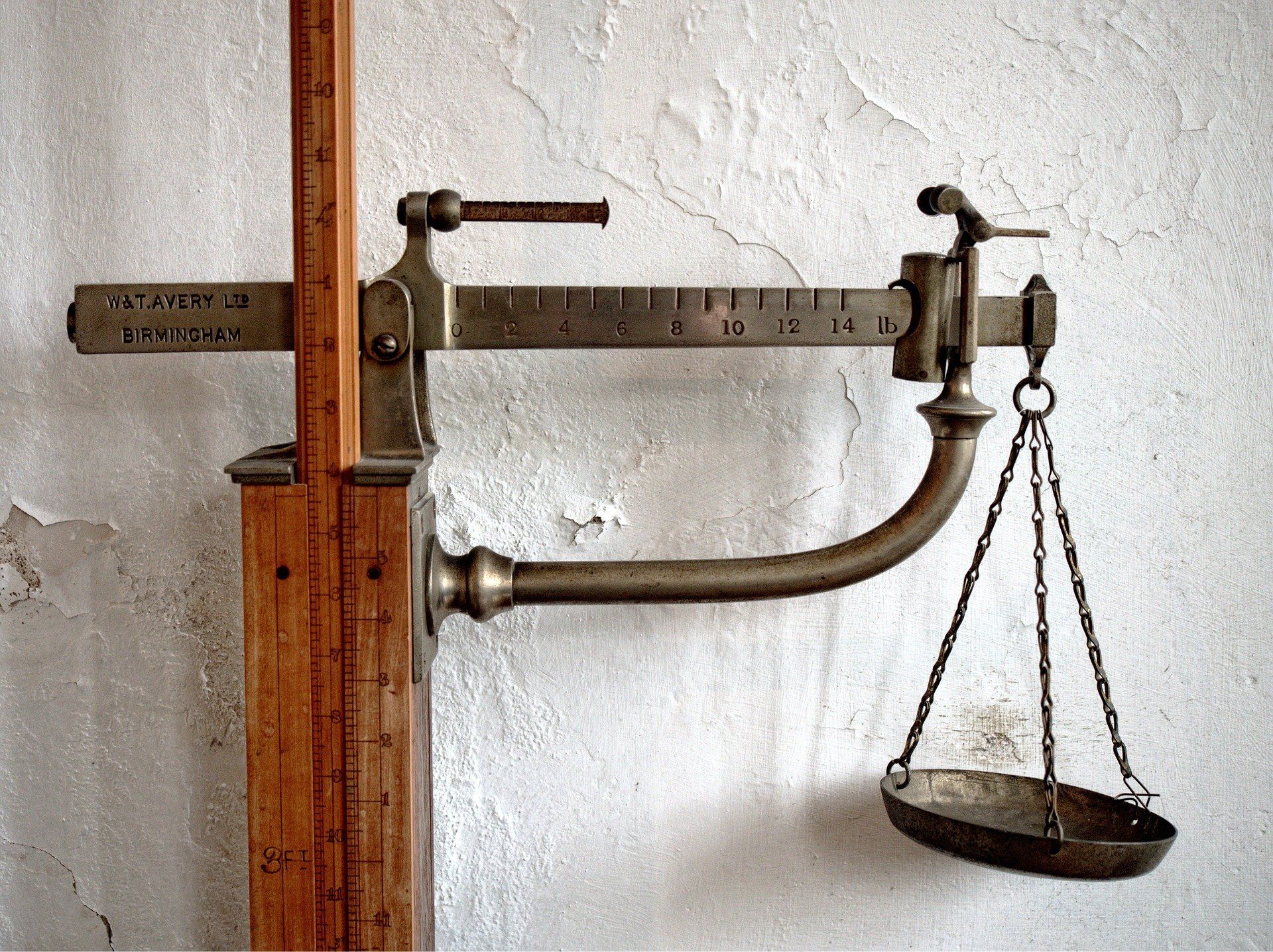 What Are The Three Base Units In The Metric System And What Does Each Measure