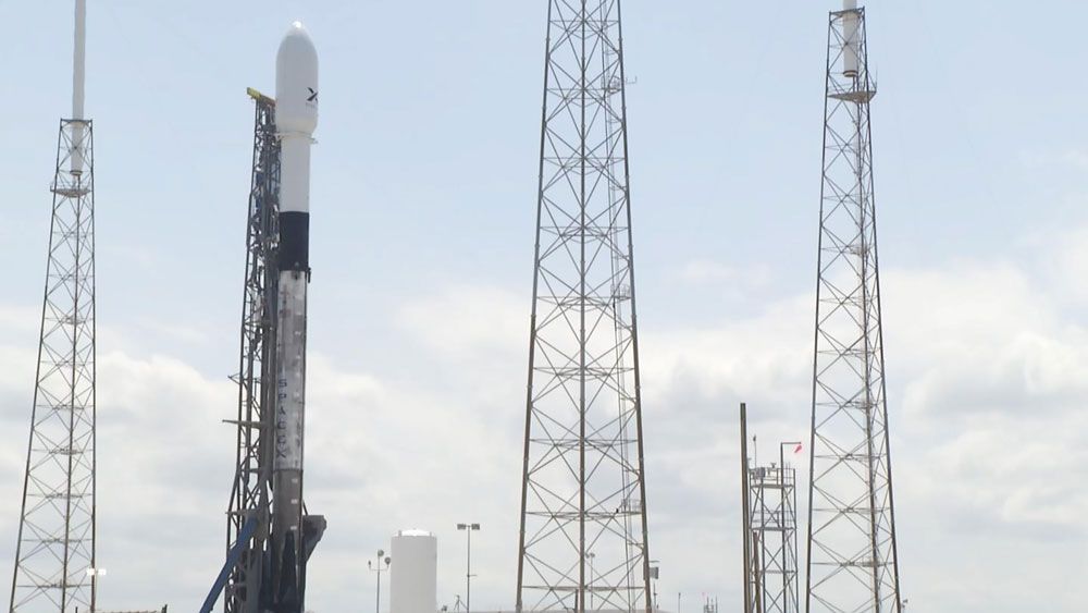 SpaceX to Launch Another 60 Starlink Satellites on Falcon 9 Rocket