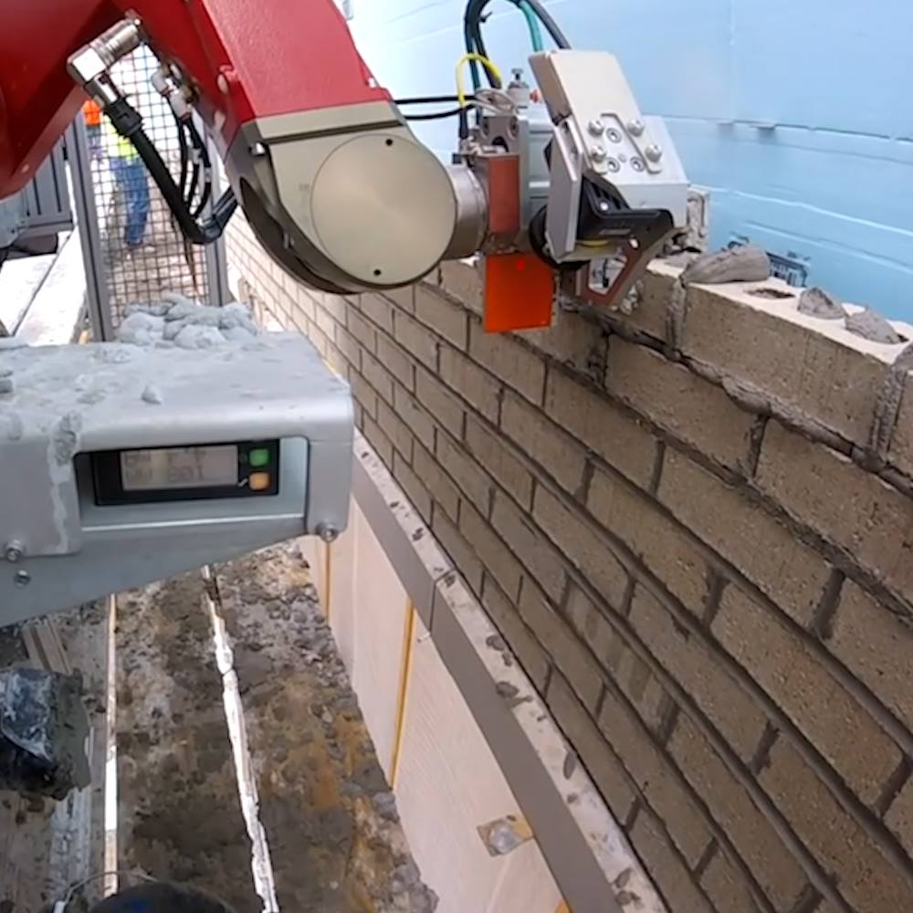 This robot bricklayer could build your future home