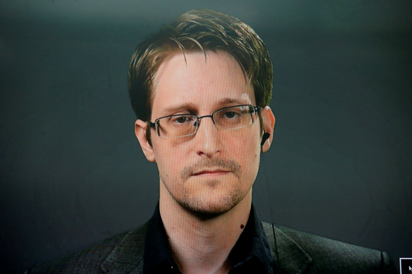 edward-snowden