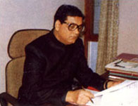 Dr. Bindeshwar Pathak