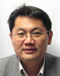 Professor Dongping Zhong